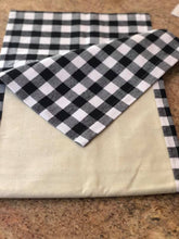 Load image into Gallery viewer, Christmas Table Runner Personalized