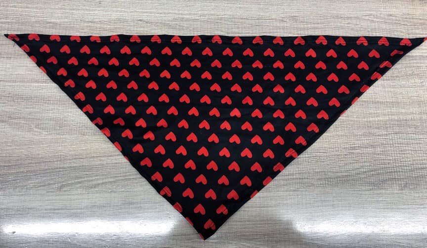 Dog Bandana Red hearts
