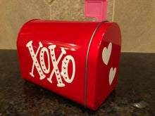 Load image into Gallery viewer, Valentine&#39;s Mailbox